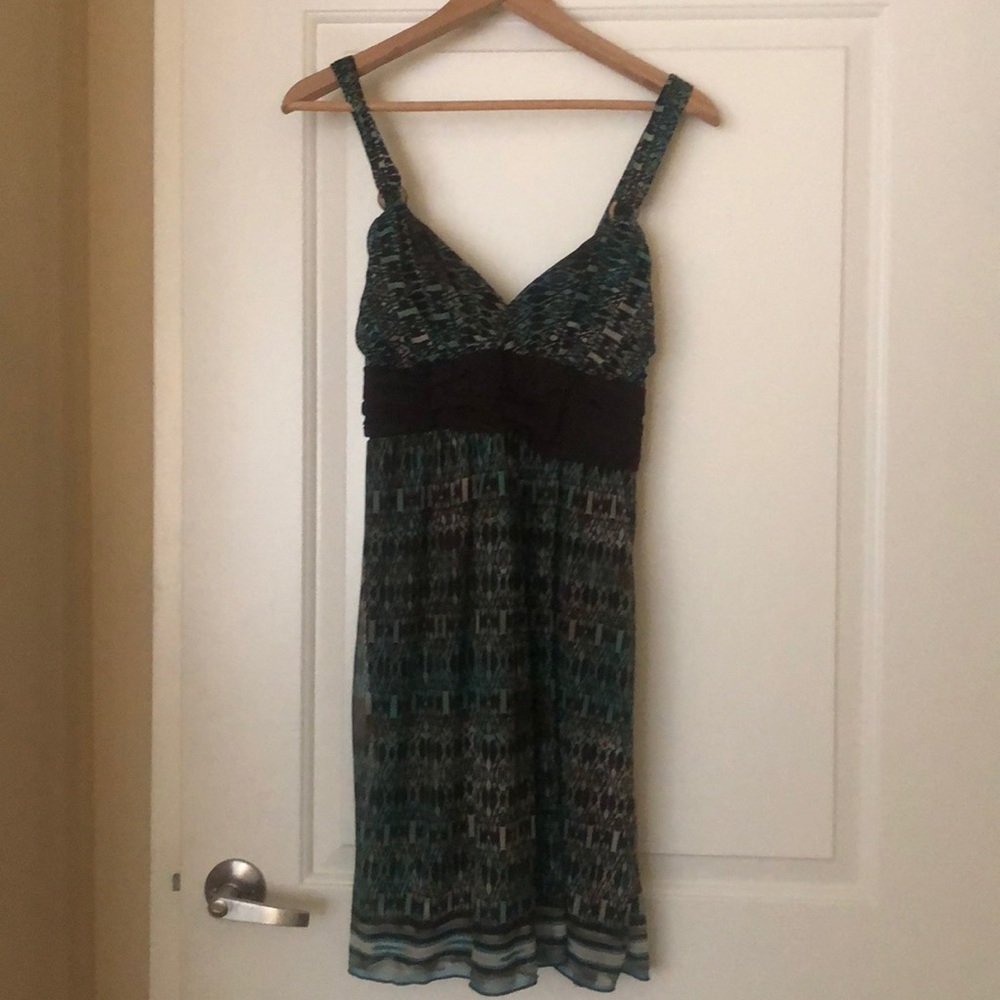 CITY TRIANGLES Green & Brown Dress